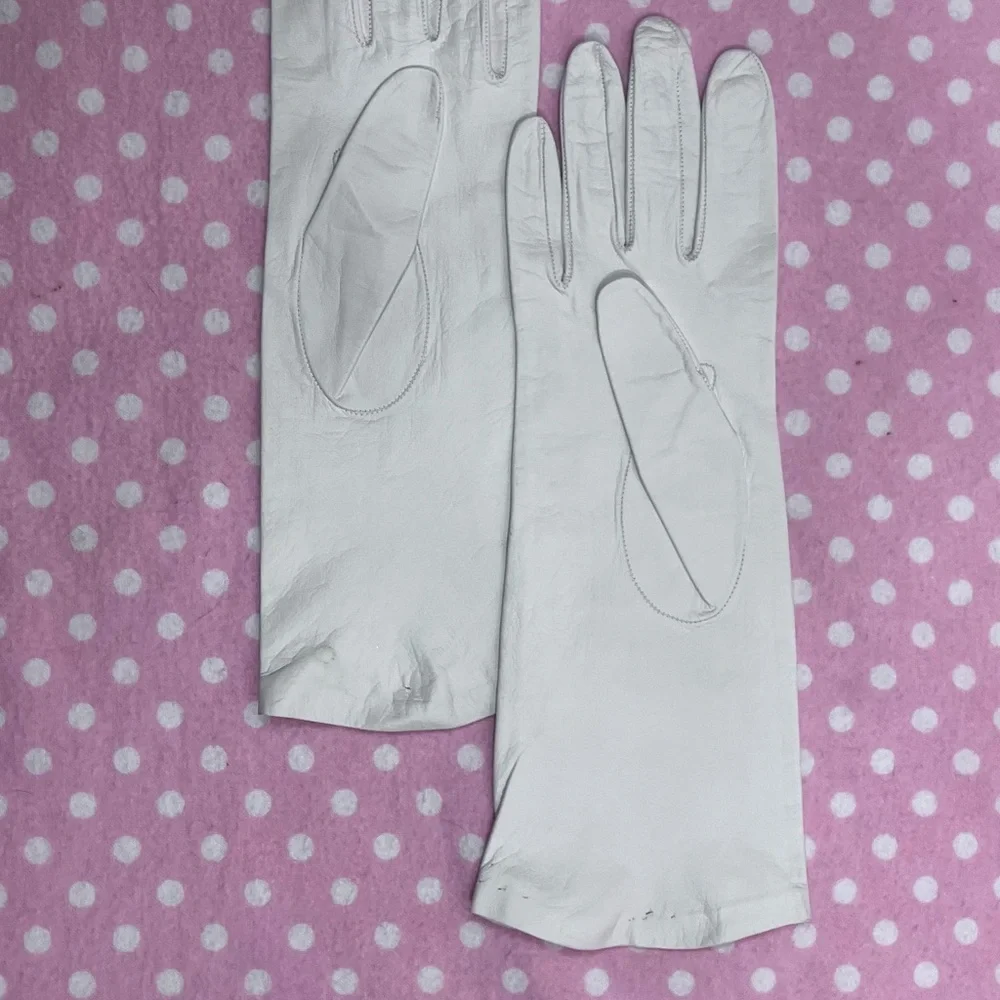 Vintage White Leather gloves M